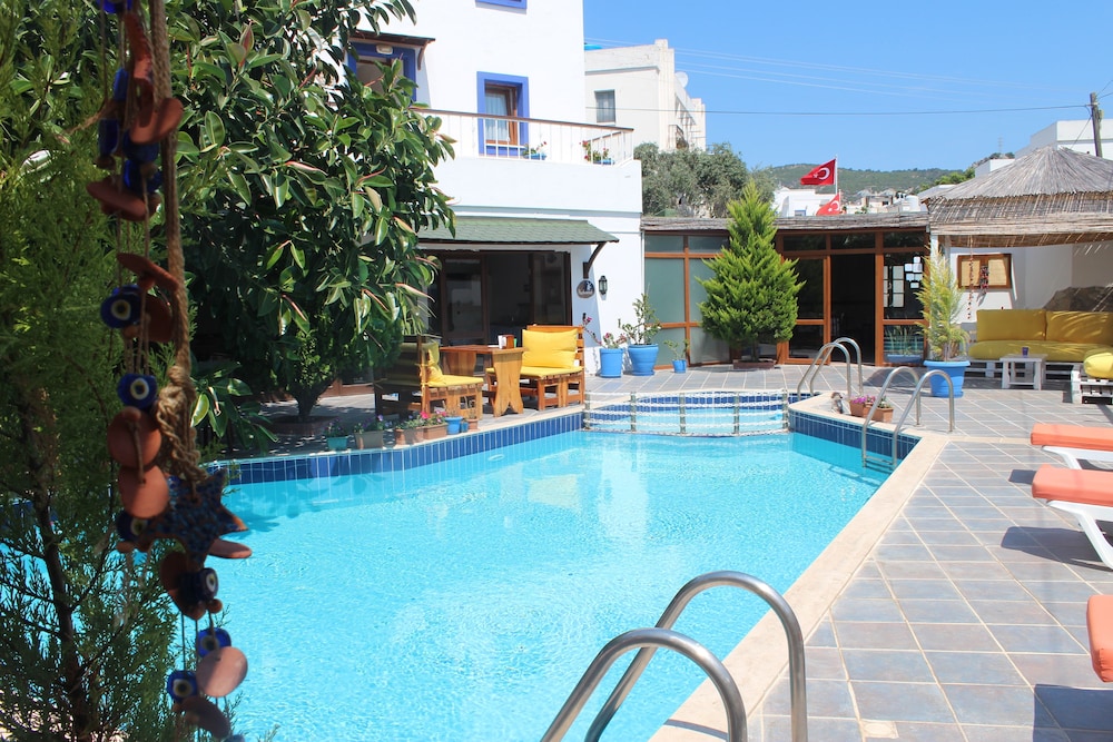 Oya Boutique Otel And Suites 3/69