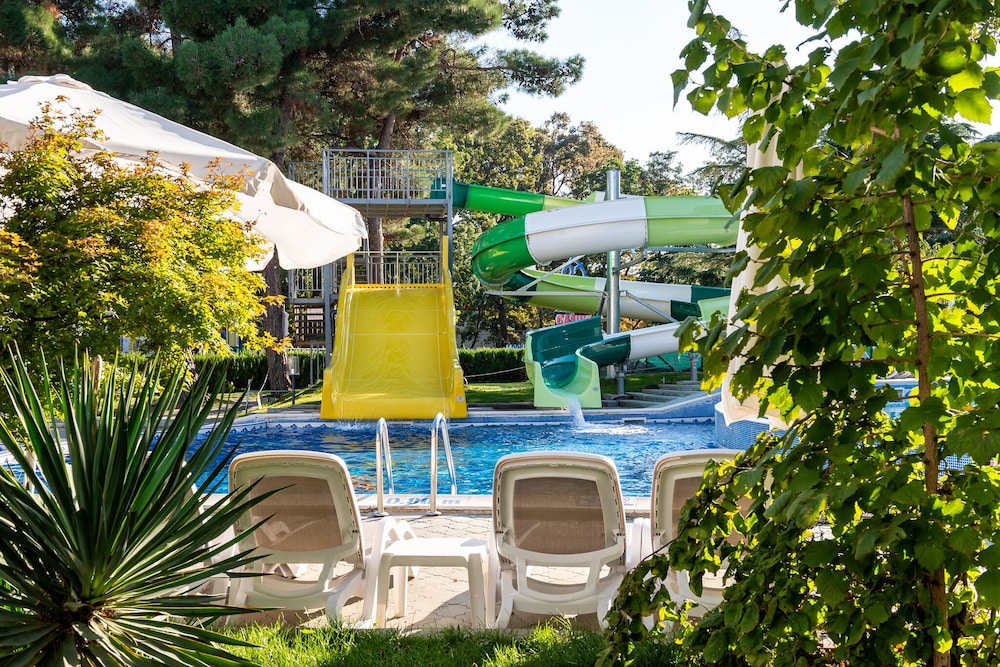 Ihotel Sunny Beach 43/48