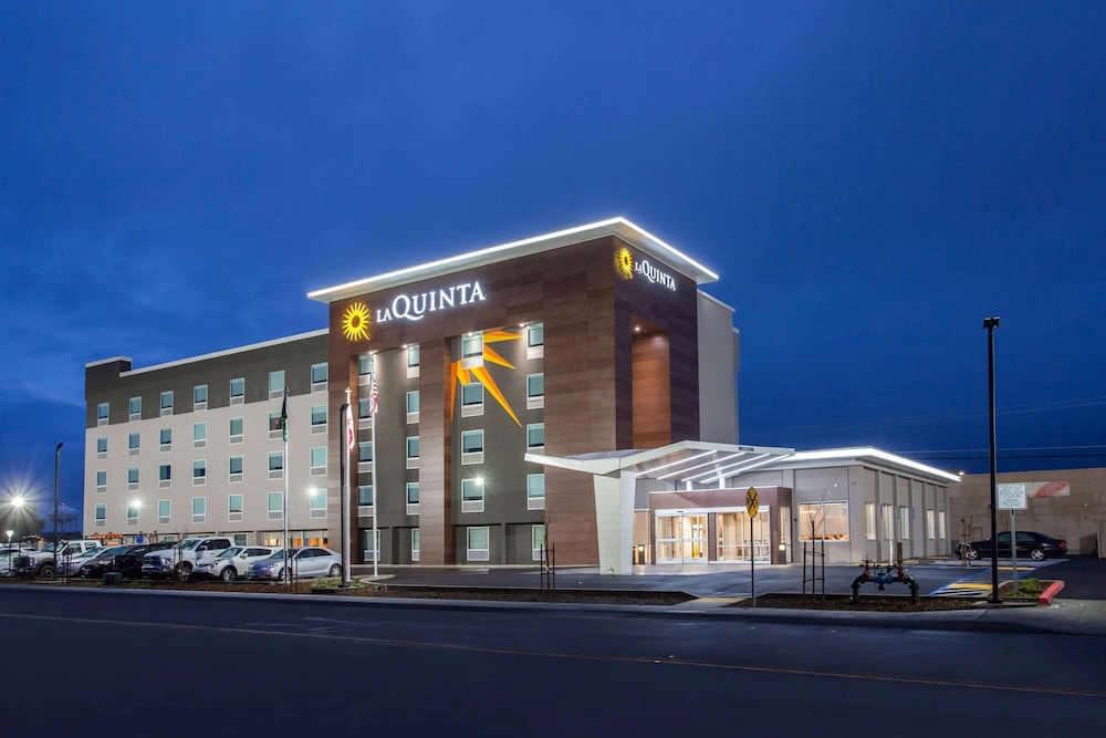 La Quinta Inn & Suites by Wyndham Madera 3/28