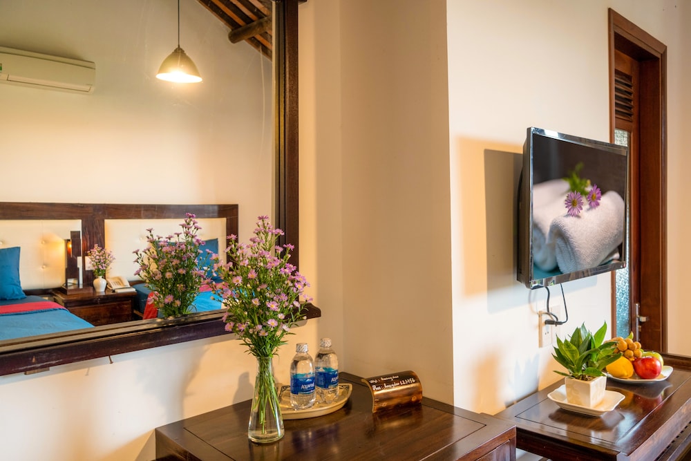 Golden Peach Villa Hoi An 12/68