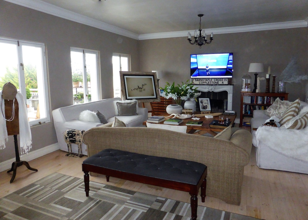 Roseroc Boutique Guest House 58/82