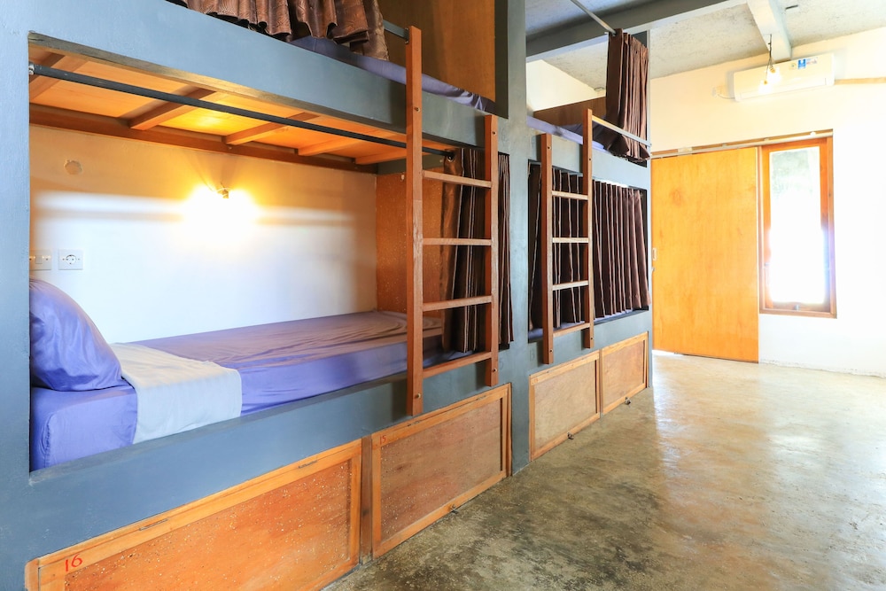 Hostel Bukit Sangcure 24/42