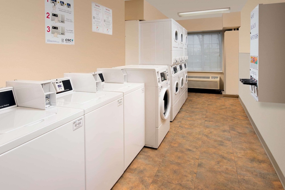 WoodSpring Suites Waco near University 15/25
