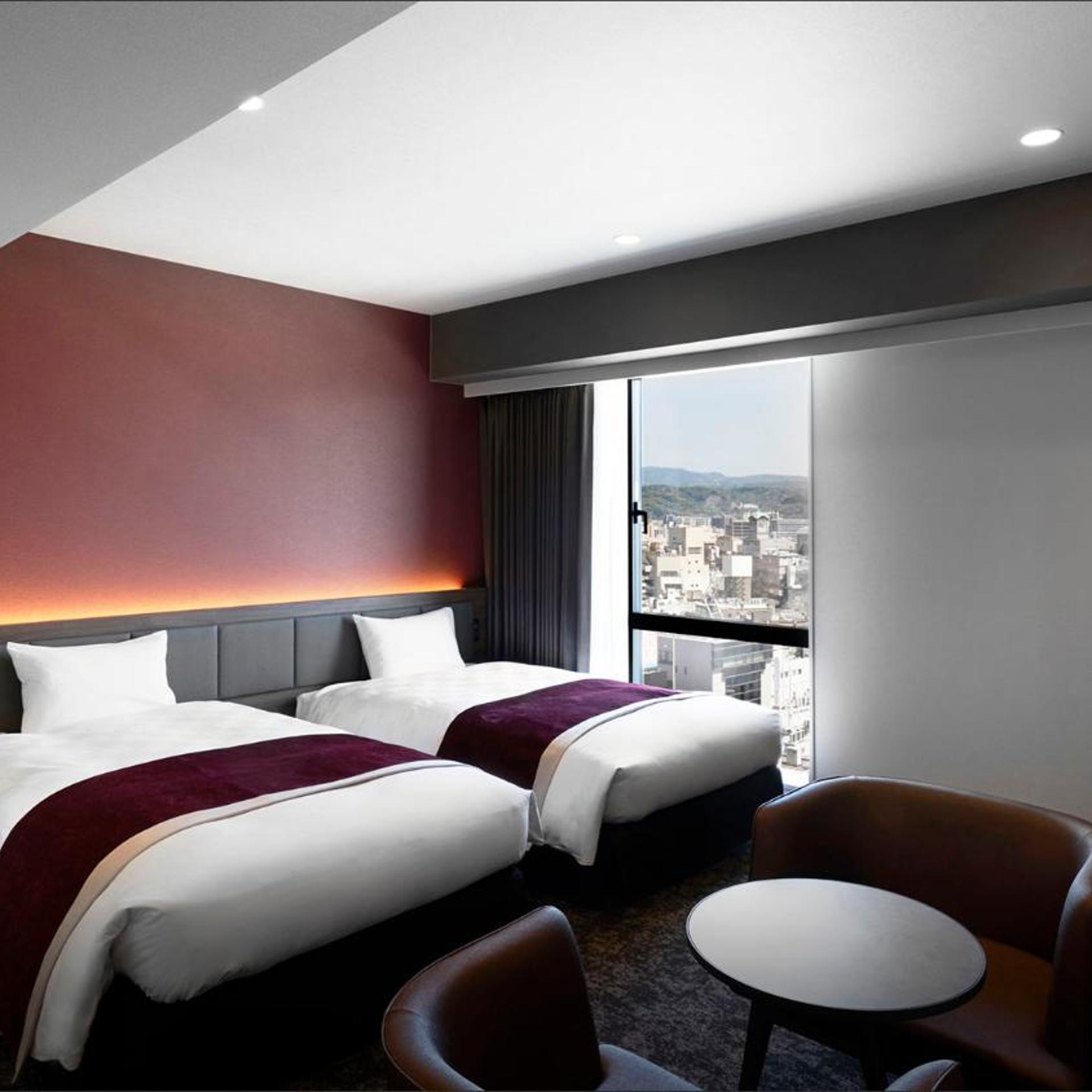 Universal, Single, Twin Beds