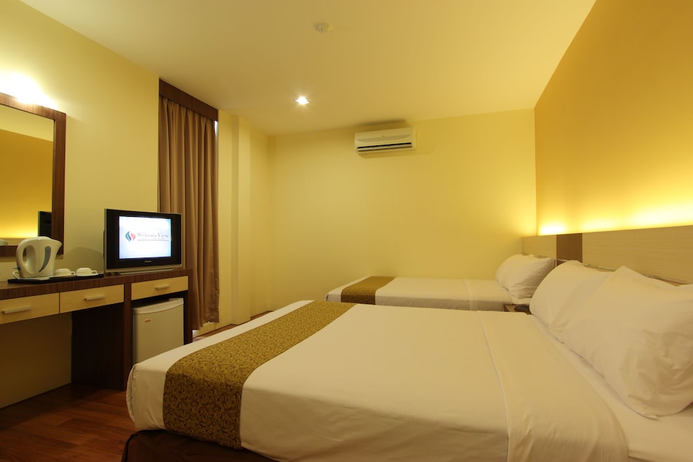 Seasons View Hotel 7/22