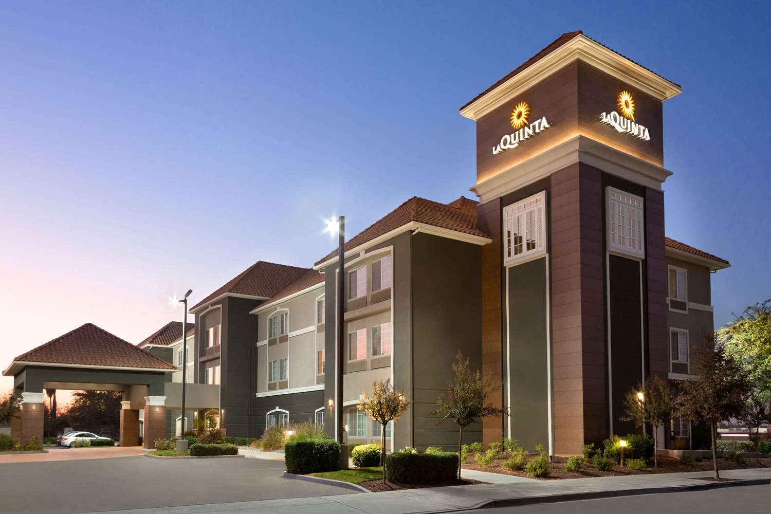 La Quinta Inn & Suites by Wyndham Fresno Northwest 3/44