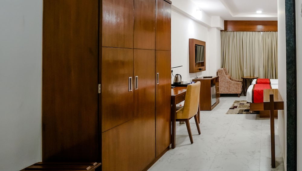 Siesta Navi Mumbai 39/41