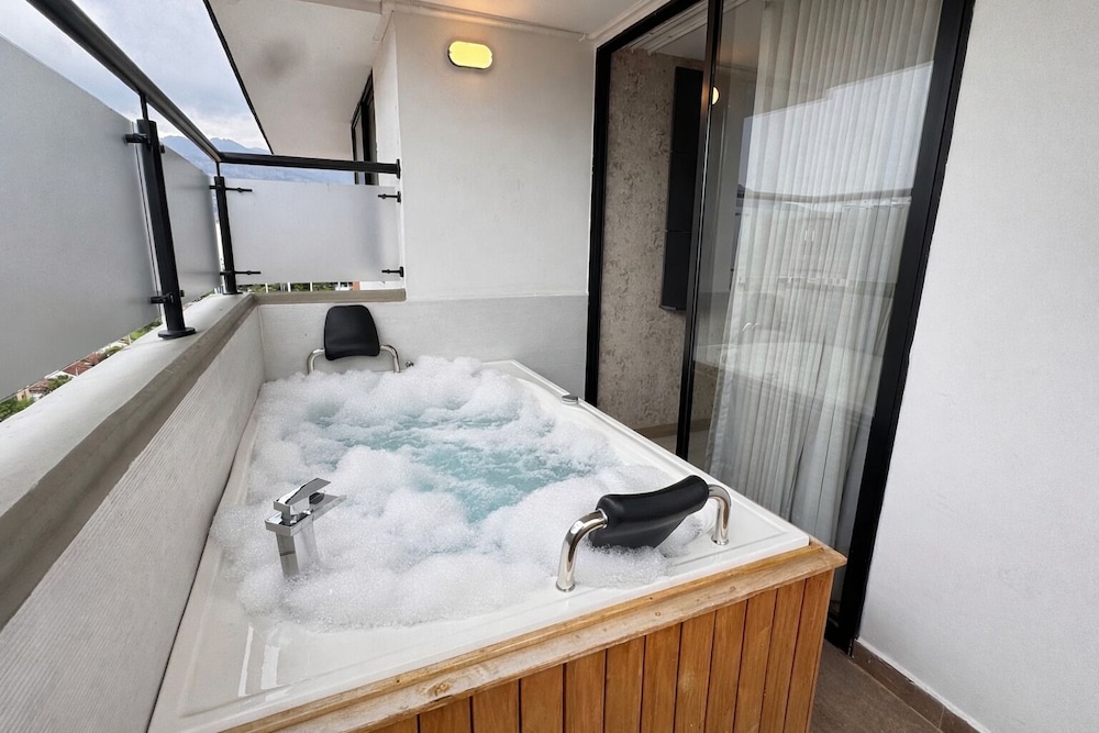 Luxury Suites Prana By Cadissa 22/50