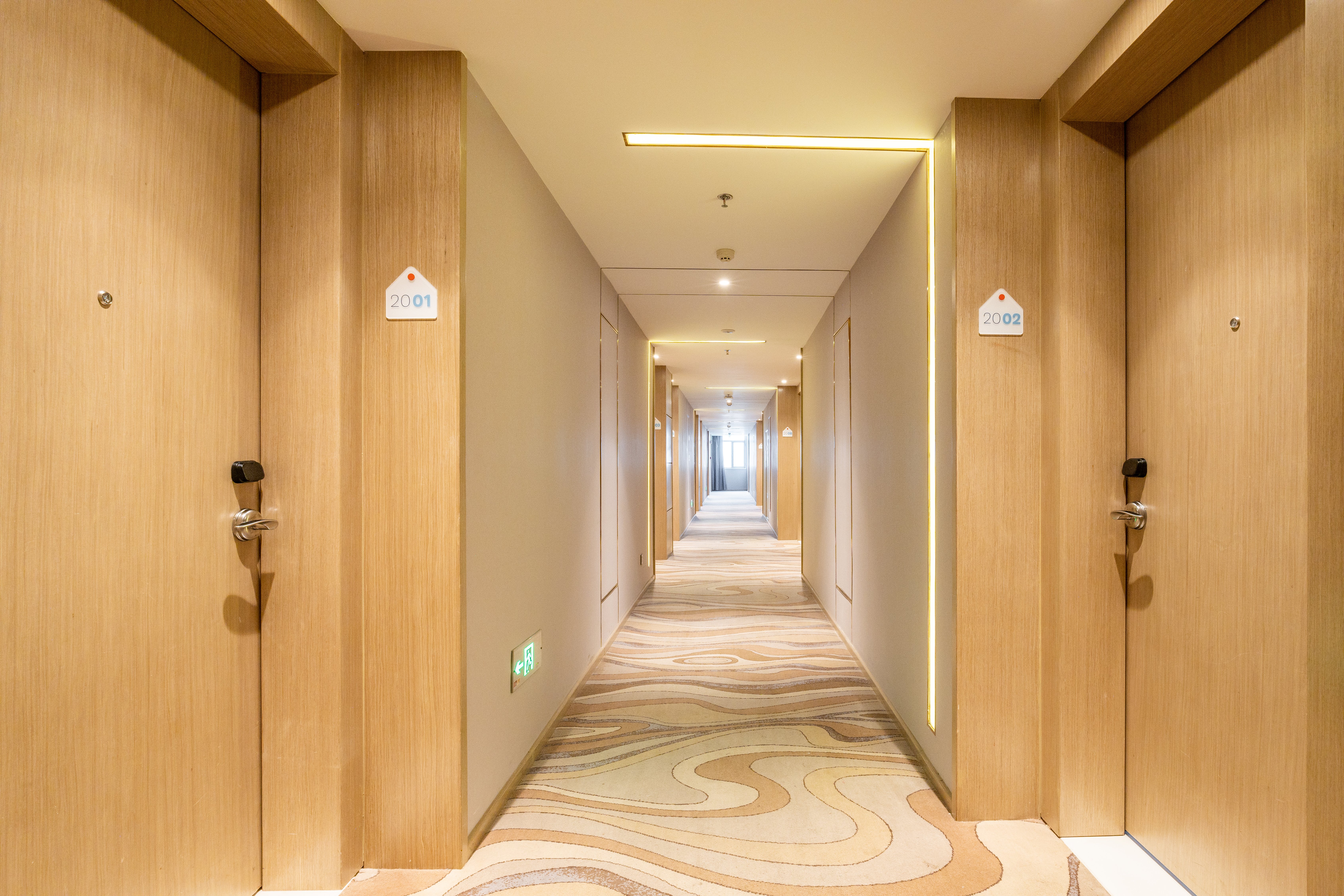 Holiday Inn Express Anshan Downtown 36/74