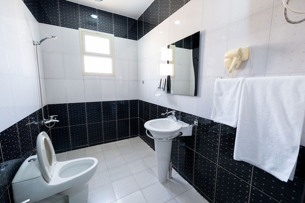 ريست نايت للأجنحة الفندقية النفل(Rest Night Serviced Apartments - AL Nafal) 67/72
