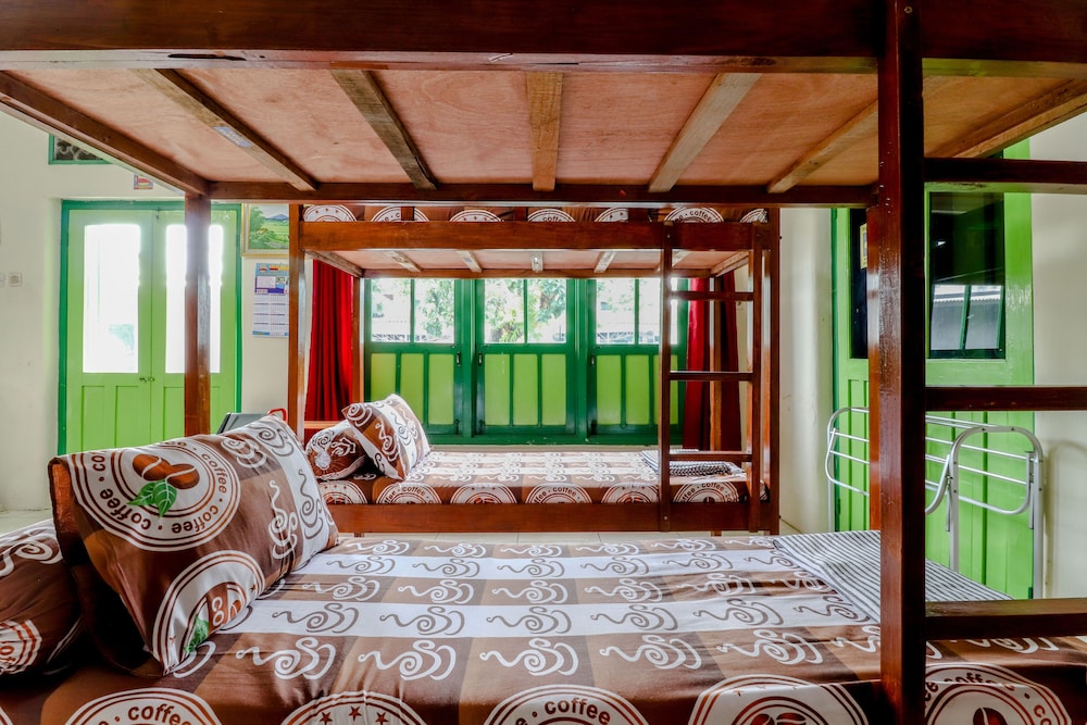 Bahagia Sederhana Home Stay - Hostel by ZUZU 27/50