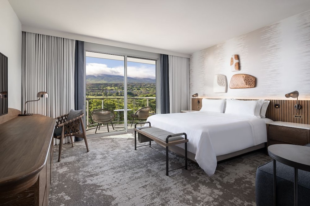Kukahi, King Bed, Resort View, Accessible
