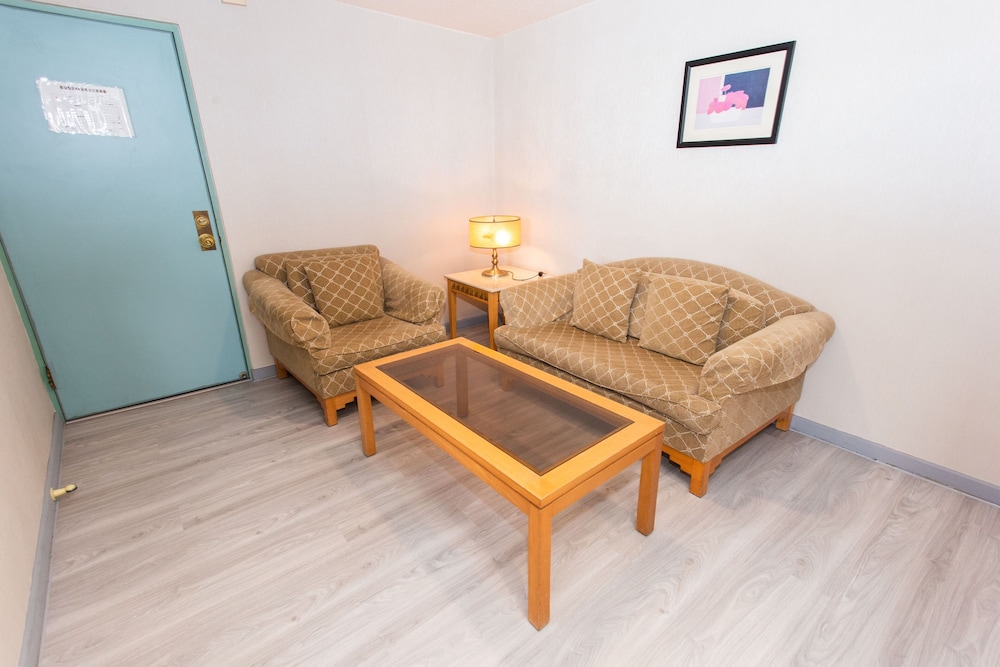 Ardi Hotel 32/45