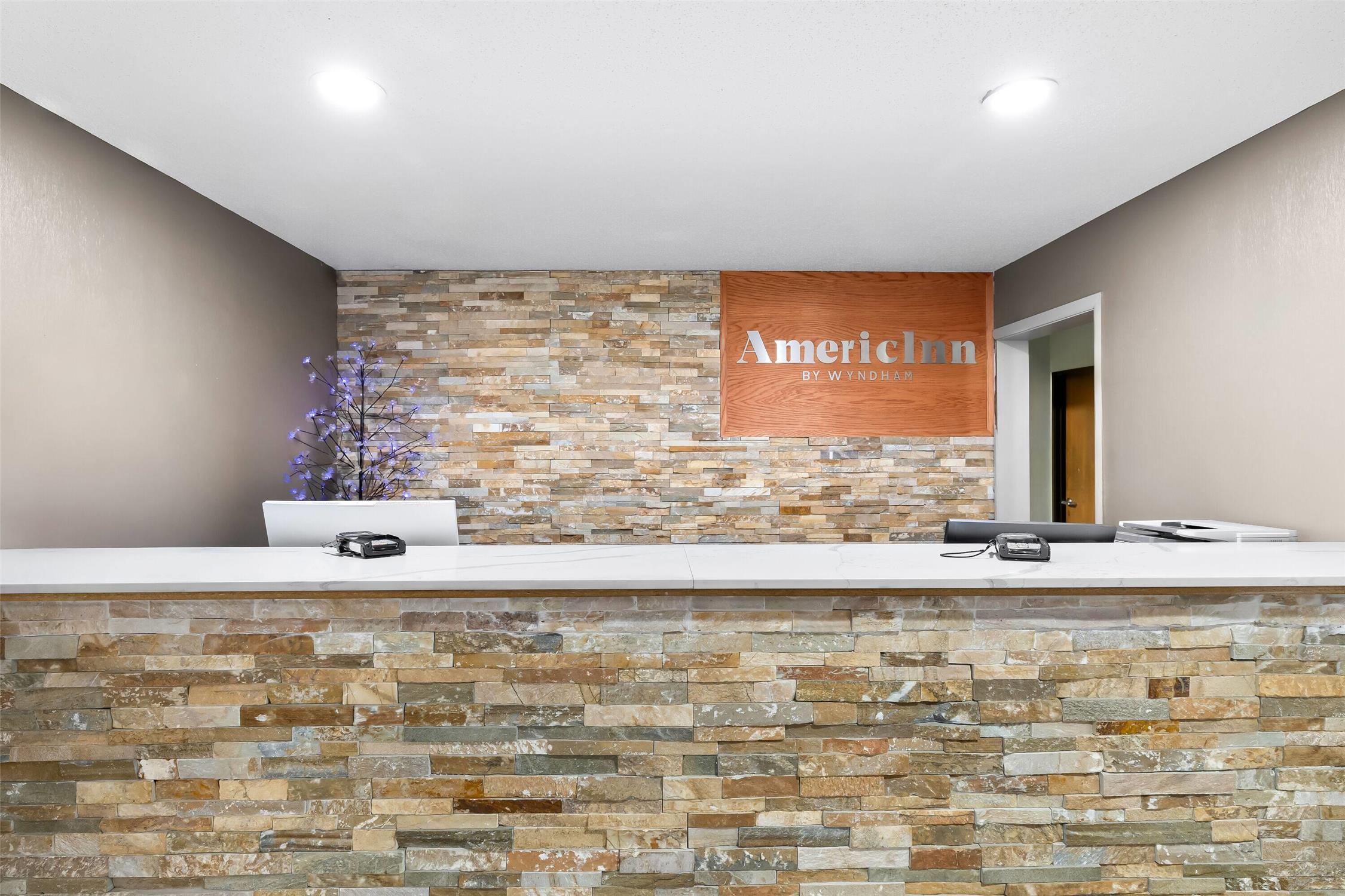 AmericInn by Wyndham Columbus Wisconsin 12/38