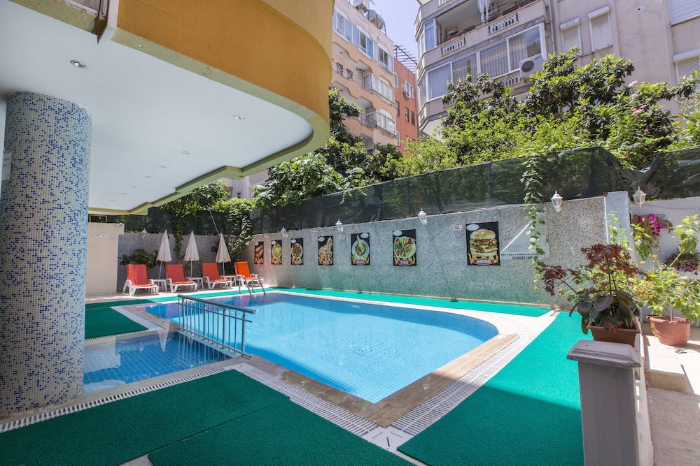 Bayram Apart Hotel 35/40