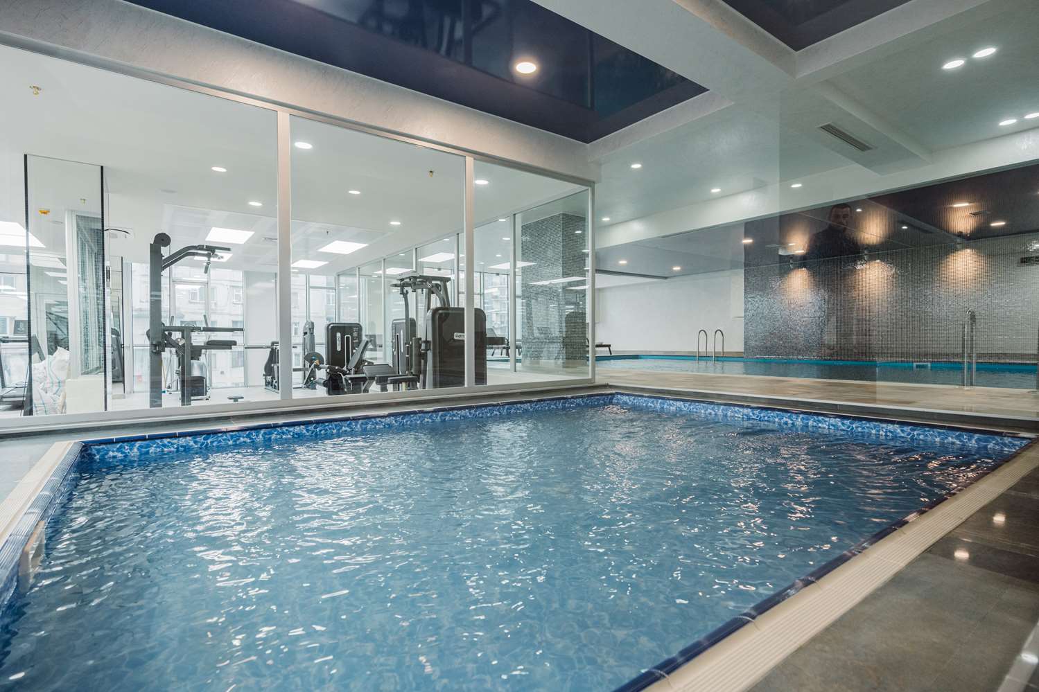 Best Western Plus Batumi 25/40