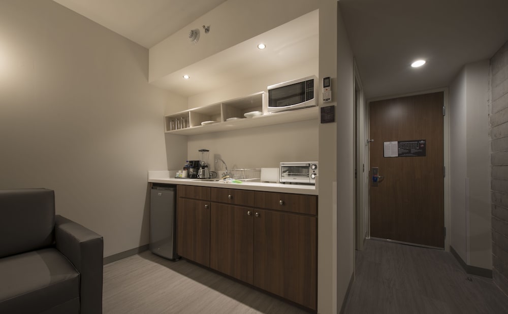 Microtel Inn Suites By Wyndham Irapuato 3/28
