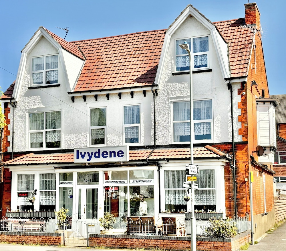 Ivydene Hotel 5/50