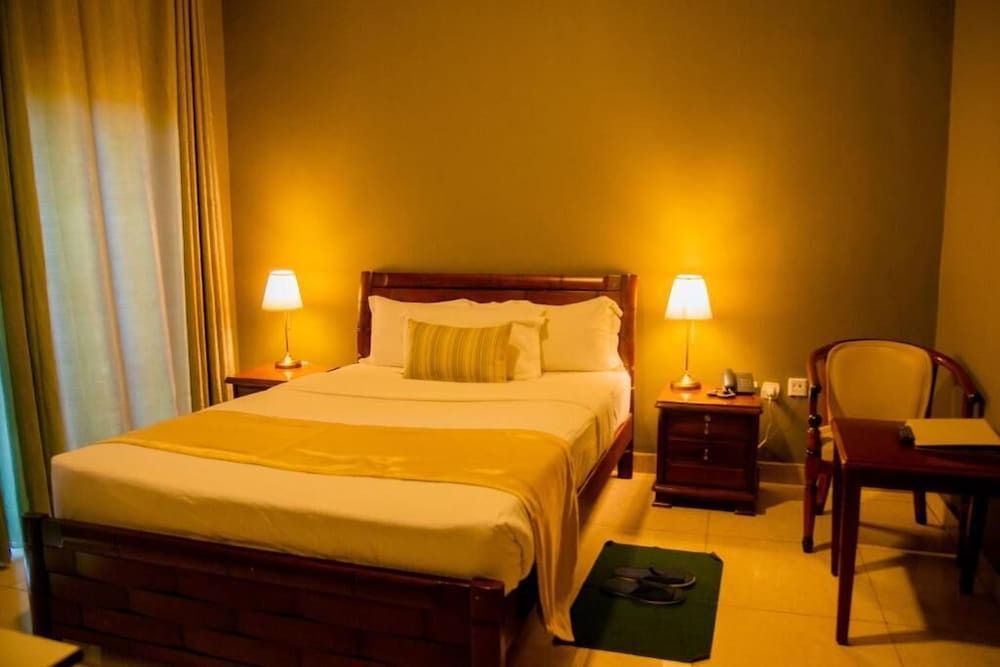 Legend Hotel 19/59