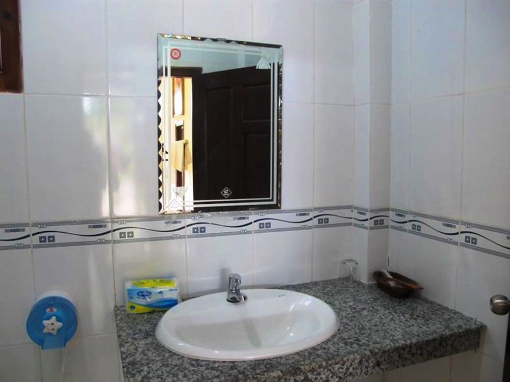 Nhat Lan Resort 41/42