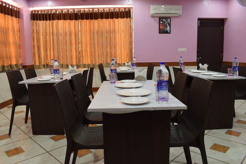 Shri Ram Residency 36/38