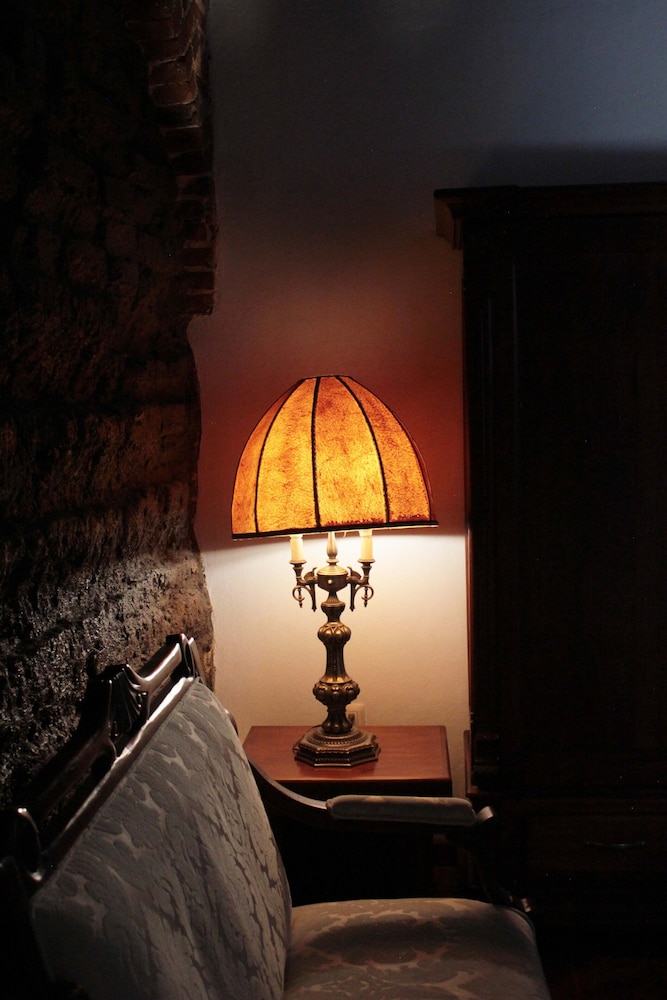 EL SERAFIN HOTEL BOUTIQUE 42/80