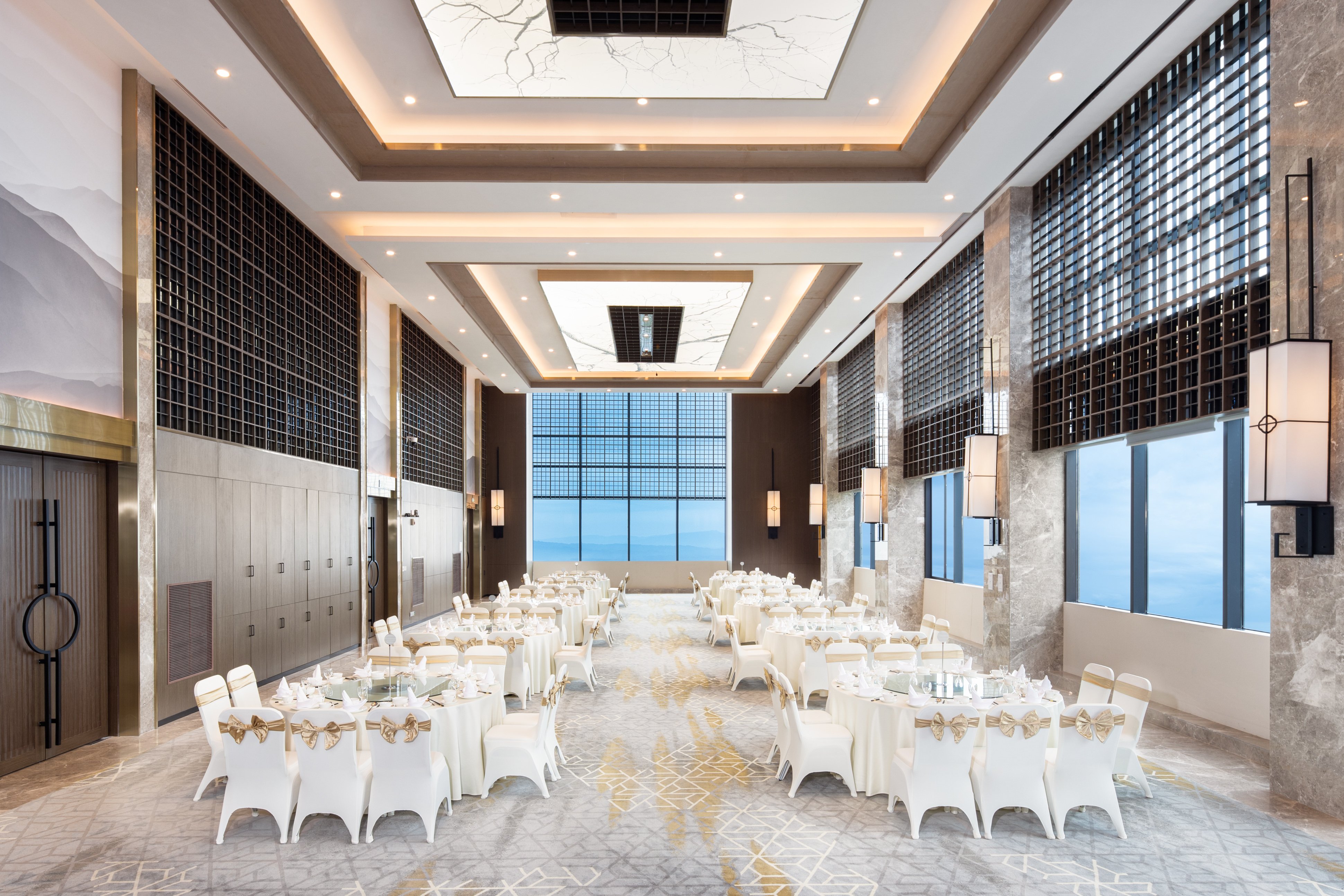 Holiday Inn Resort Mengding Mountain 48/71