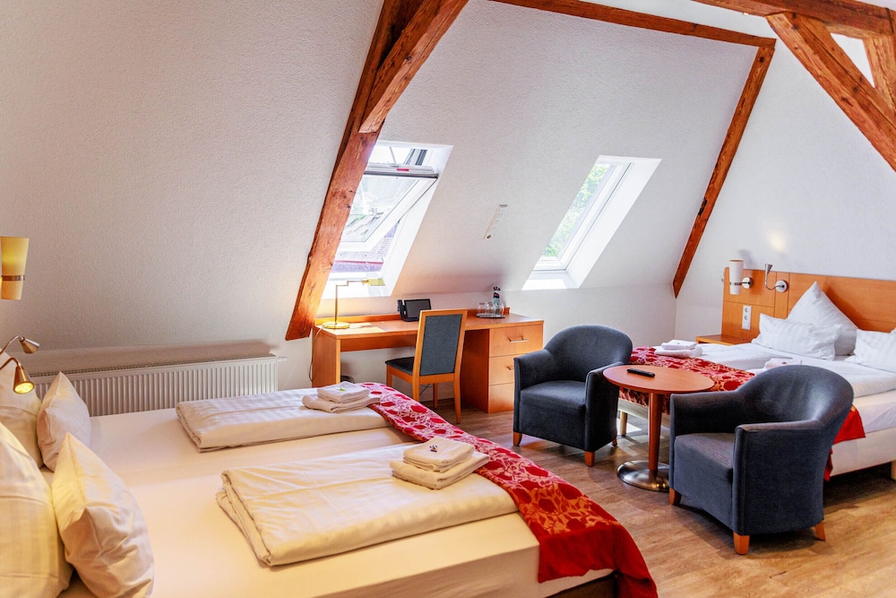 Bodensee Hotel Kreuz 12/50