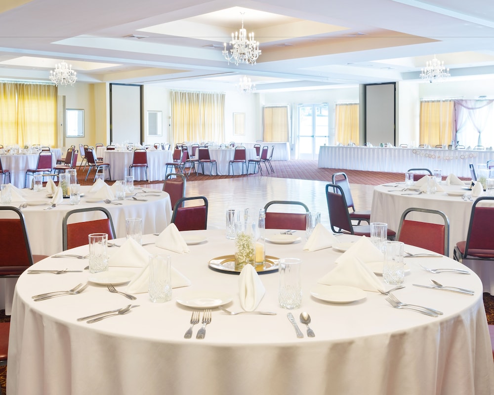 Comfort Suites DuBois Country Club 39/51
