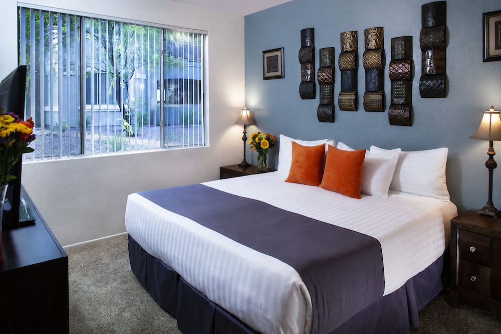 3 Bedrooms, Condo, Deluxe, 2 Bathrooms