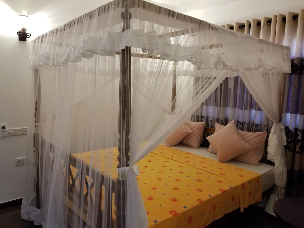 Coral Palm Villa And Apartment 32/50