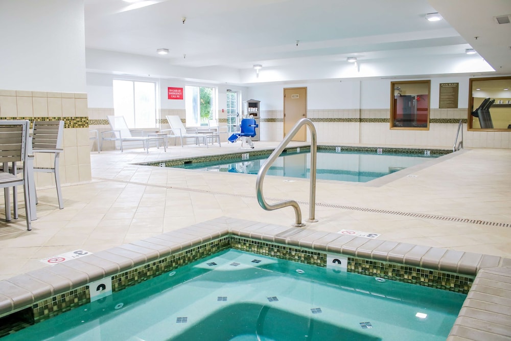 Country Inn Suites By Radisson Richmond West At I 64 Va 37/39