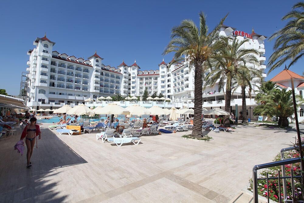 Serenis Hotel 34/49