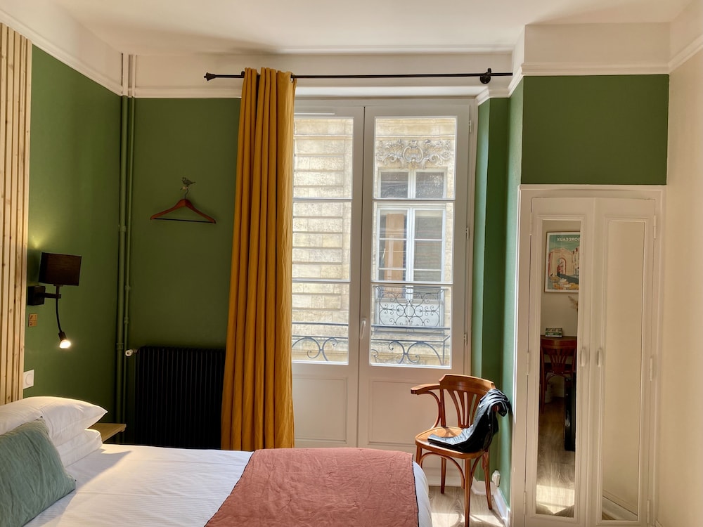 Hotel Madame 18/50