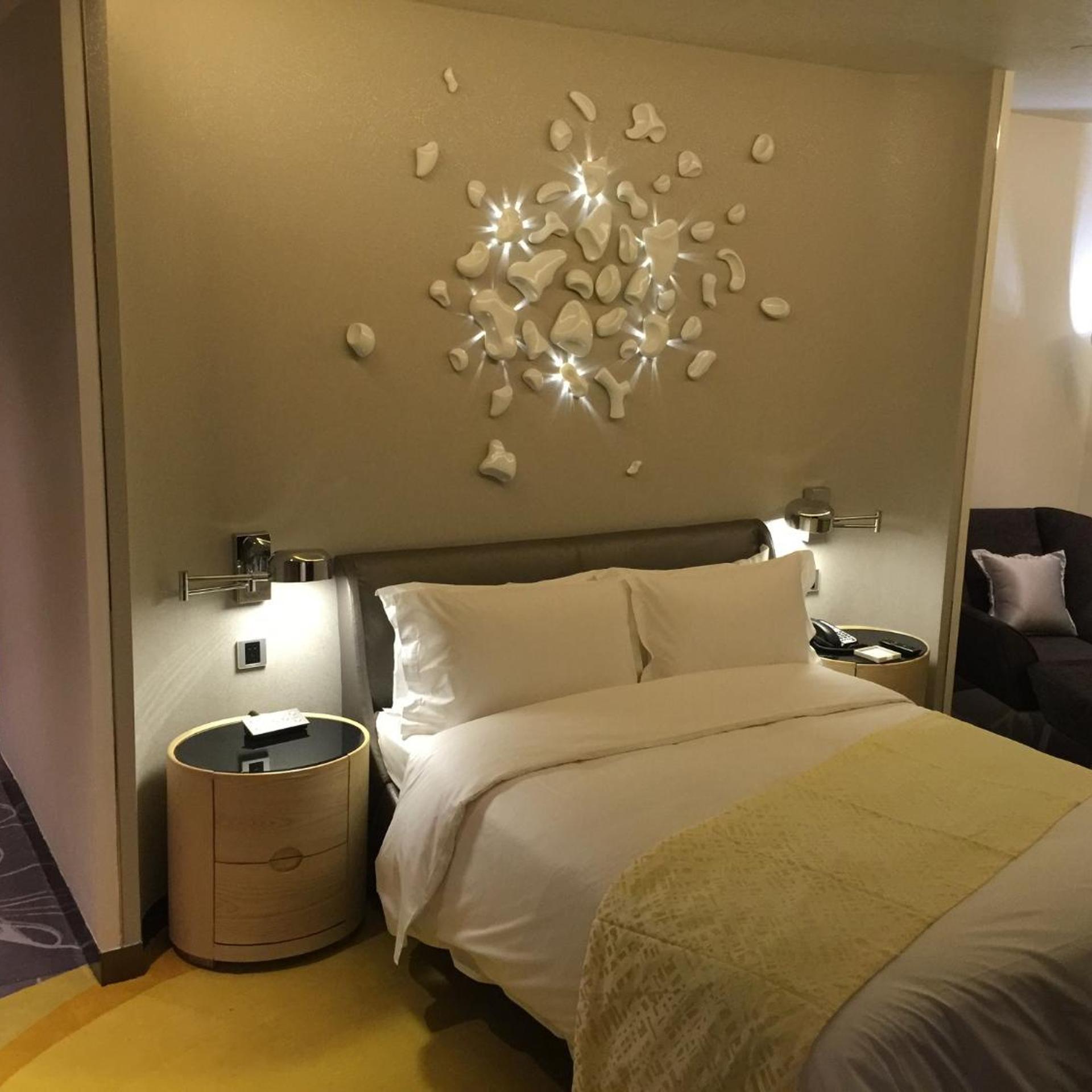 Suite, King Bed