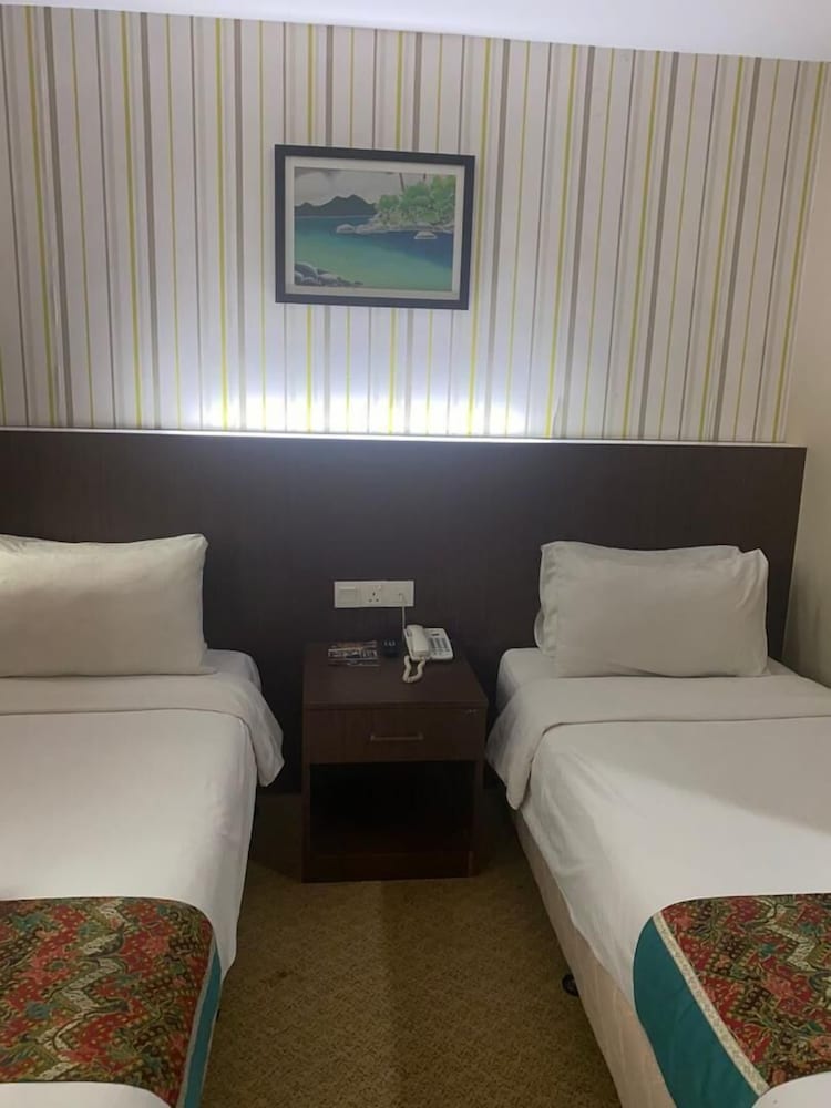 Hotel Darul Makmur 25/61
