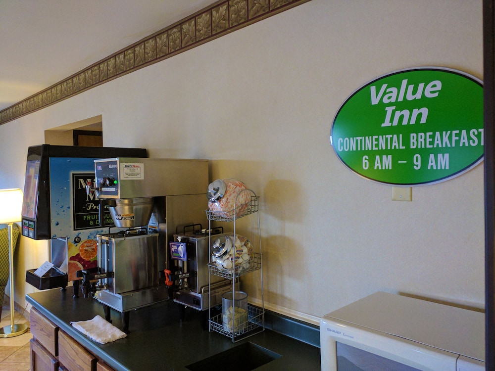 Value Inn Harrisburg York 7/15
