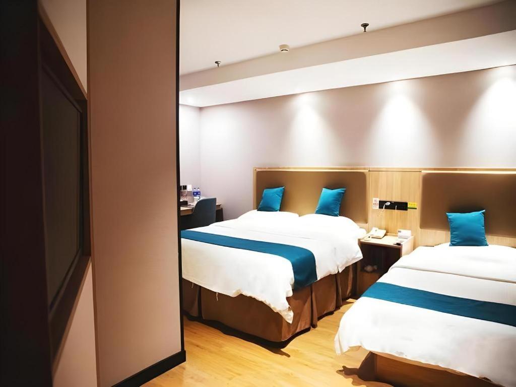 GreenTree Inn Beijing Qinghe High-speed Railway Station Shangdi Anningzhuang Shell Hotel 29/36