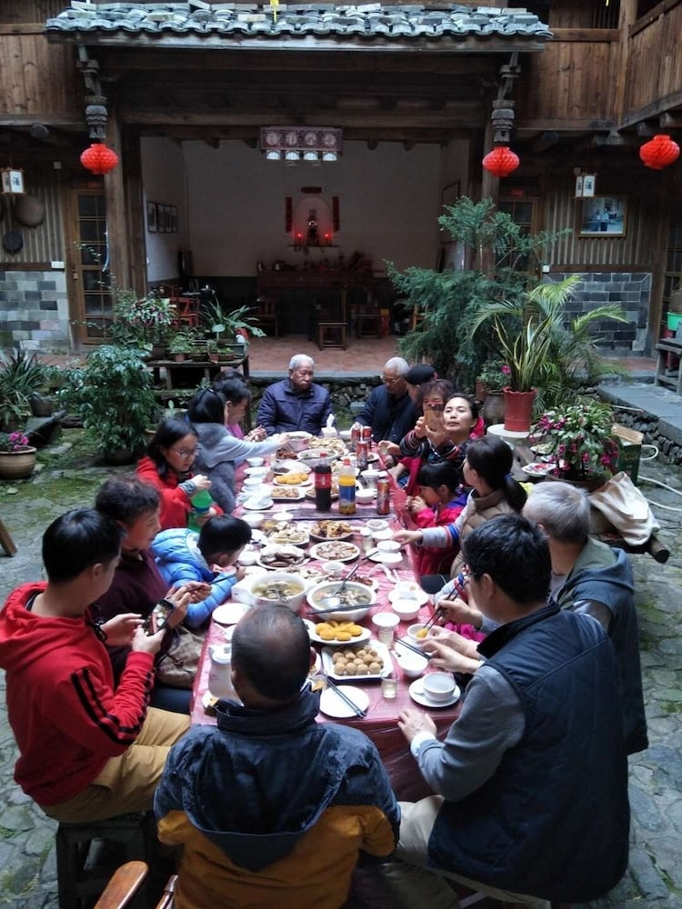 Nanjing Qingdelou Inn 25/28