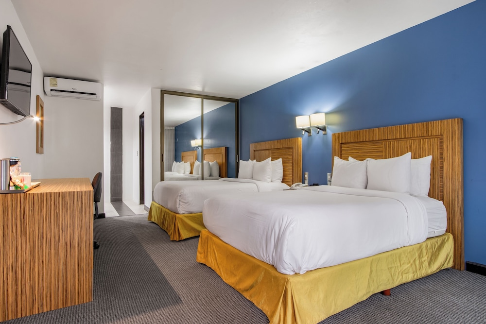 Room, 2 Double Beds, Accessible
