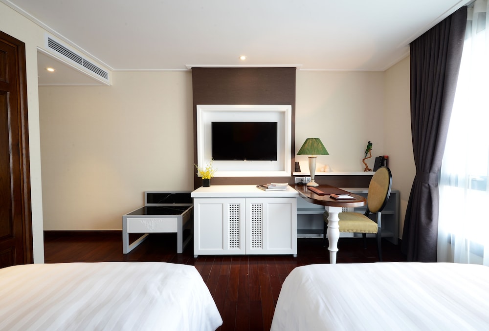 The Chi Boutique Hotel 30/66