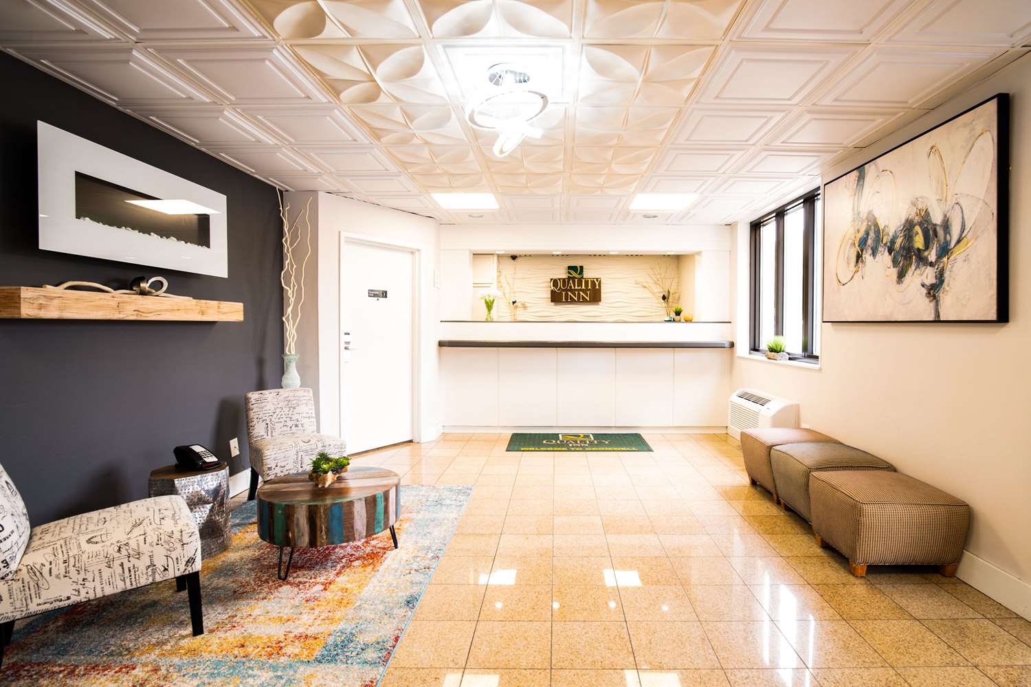 Quality Inn Cromwell - Middletown 24/37