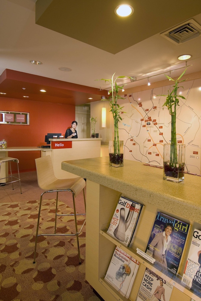 Towneplace Suites Marriott Dulles Airport 7/39