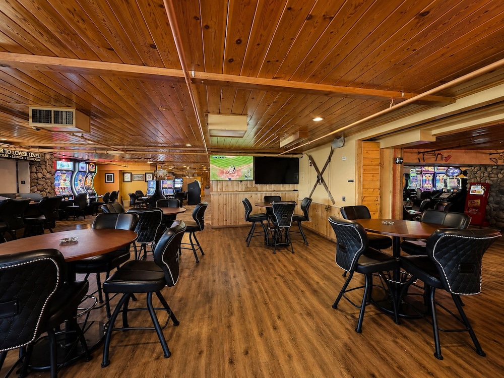 Topaz Lodge 35/58