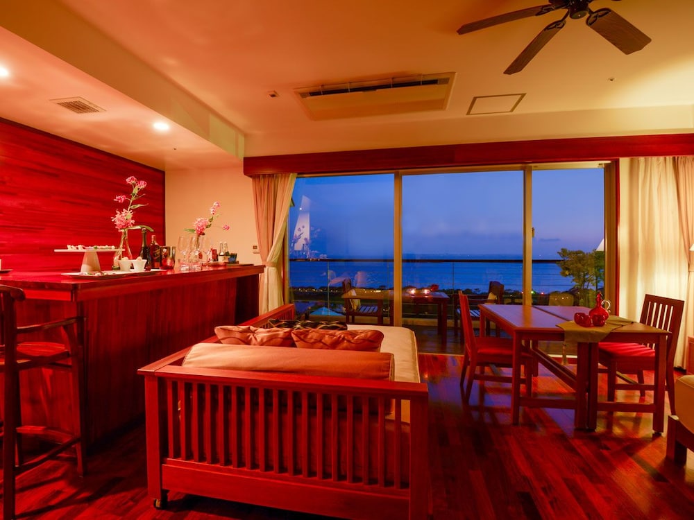 Kanucha Bay Hotels and Villas 57/80