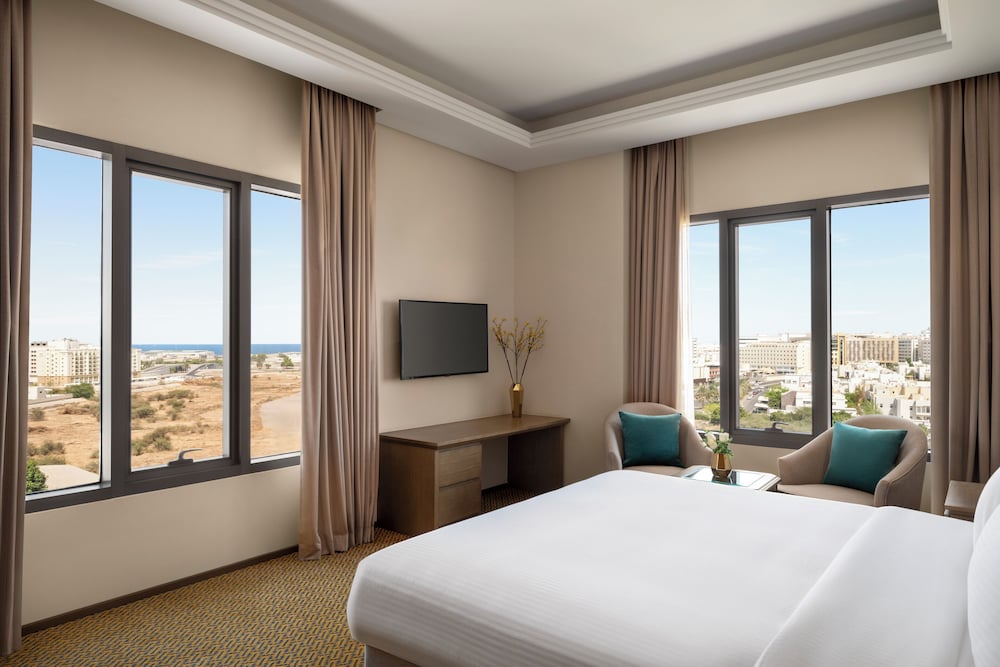 Mercure Muscat 23/53