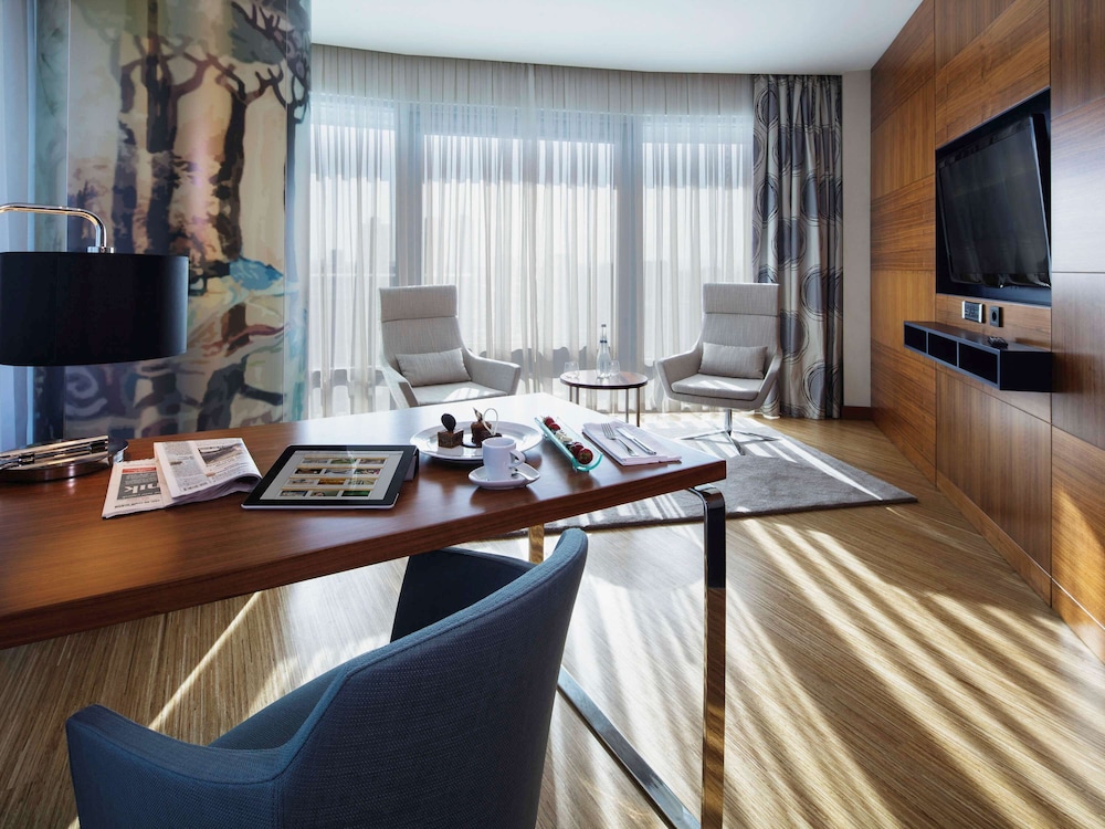 MOVENPICK ANKARA 62/77