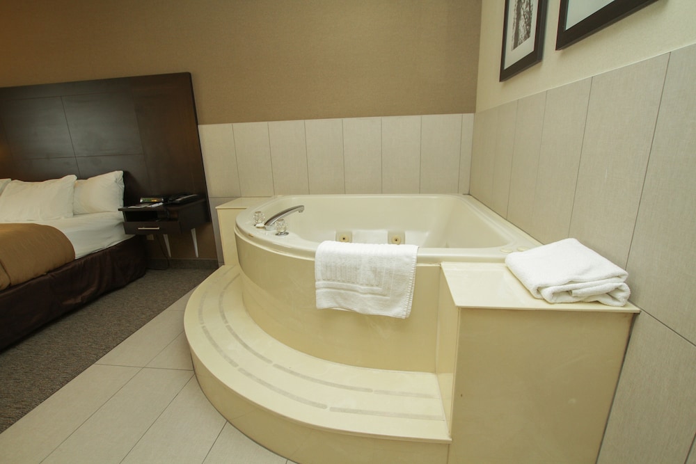 Comfort Inn Cornwall, ON 20/41