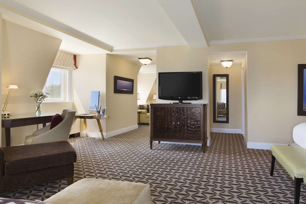 Fairmont Le Manoir Richelieu 11/72