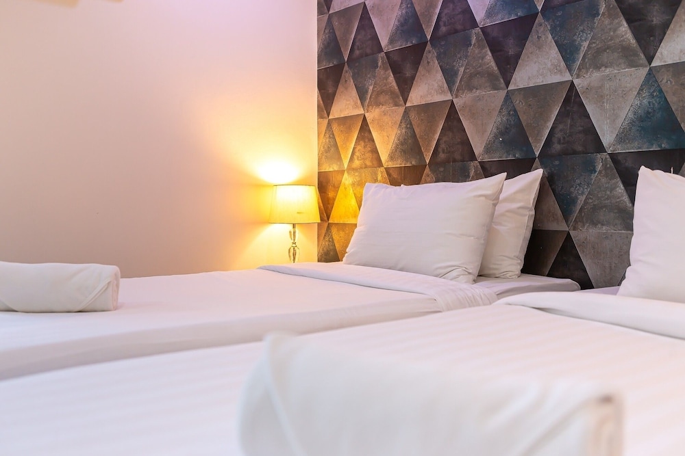 Bed By Tha-Pra Hotel And Apartment 23/36